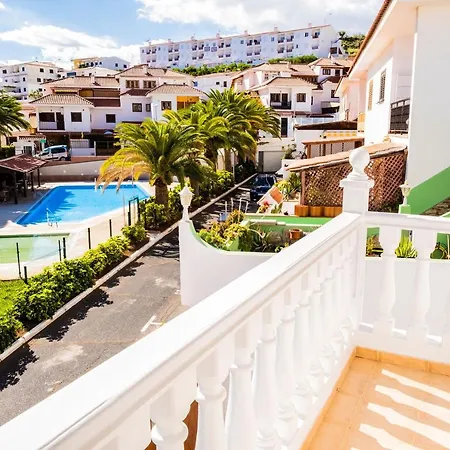 Live Caletillas Taunus * Candelaria