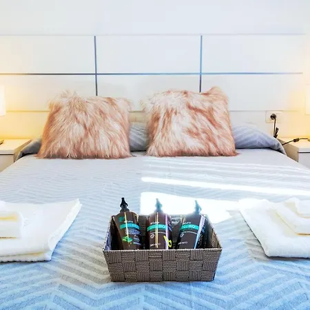 Live Caletillas Taunus Candelaria