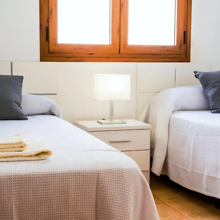 Live Caletillas Taunus Holiday home *