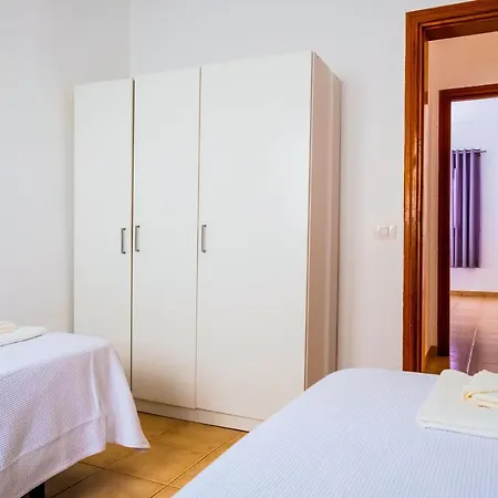 Live Caletillas Taunus Holiday home