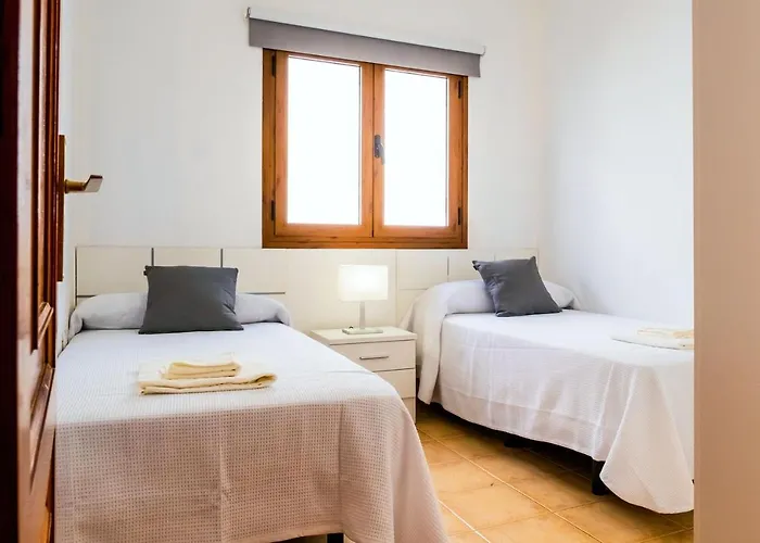 בית נופש Live Caletillas Taunus *